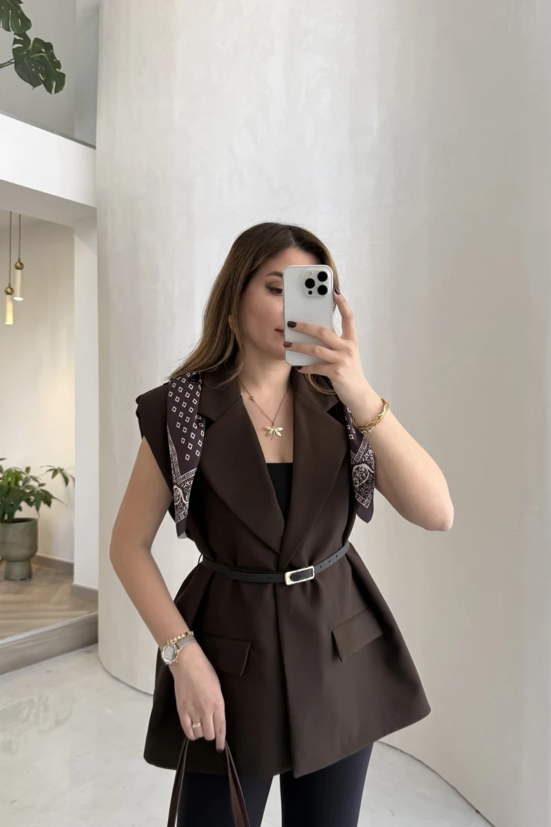 Sapphire Fular Detaylı Vatkalı Kemerli Yelek - Kahve - Kod: 7708