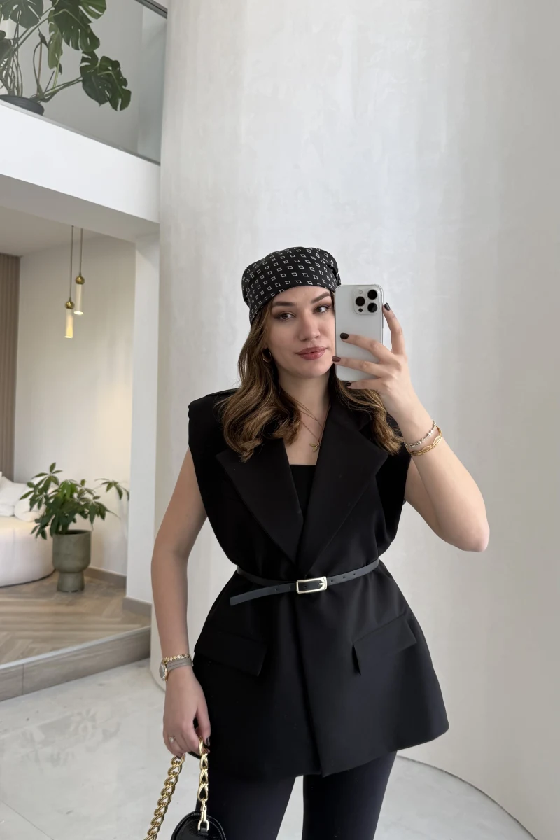 Sapphire Fular Detaylı Vatkalı Kemerli Yelek - Siyah - Kod: 7708