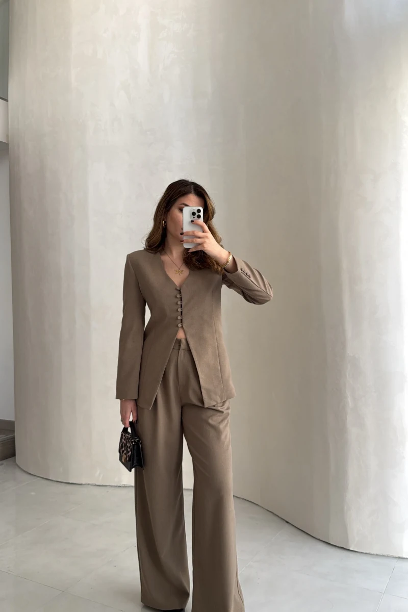 Fular Detay Vatkalı Düğmeli Ceket-Pantolon Takım - Haki - Kod: 9046