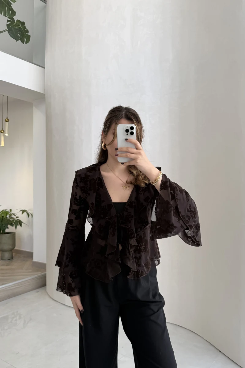 Peaches İçi Askılı Body Dokulu Fırfırlı Bağlamalı Bluz - Acı Kahve - Kod: 0908