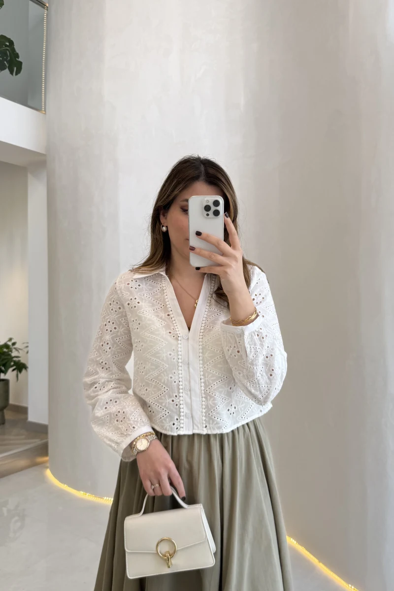 V Yaka Brode Detay Gömlek - Ekru - Kod: 2250