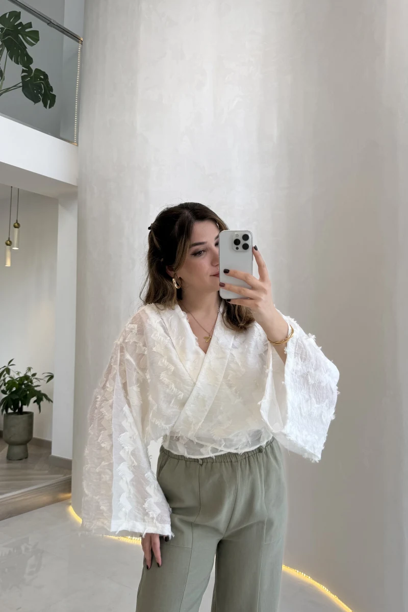 Nila Bağlamalı Püsküllü Kimono - Ekru - Kod: 7048