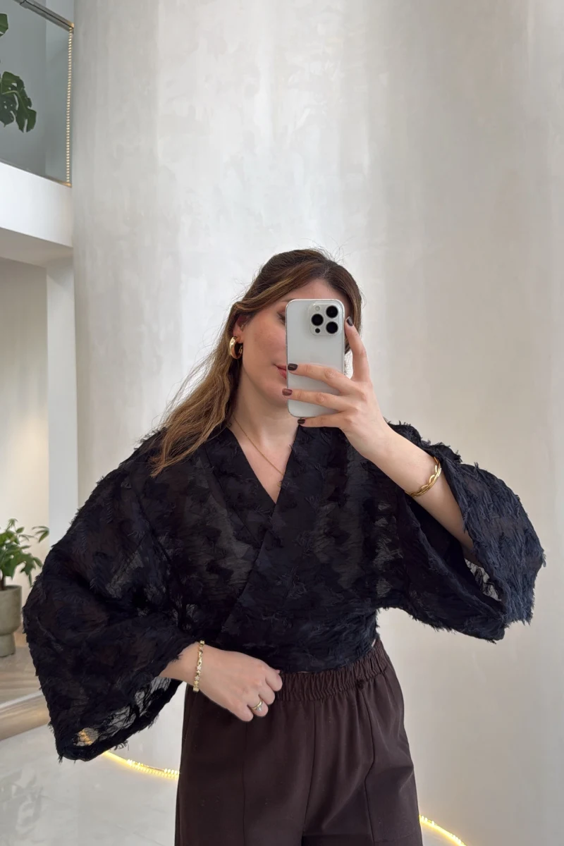 Nila Bağlamalı Püsküllü Kimono - Siyah - Kod: 7048