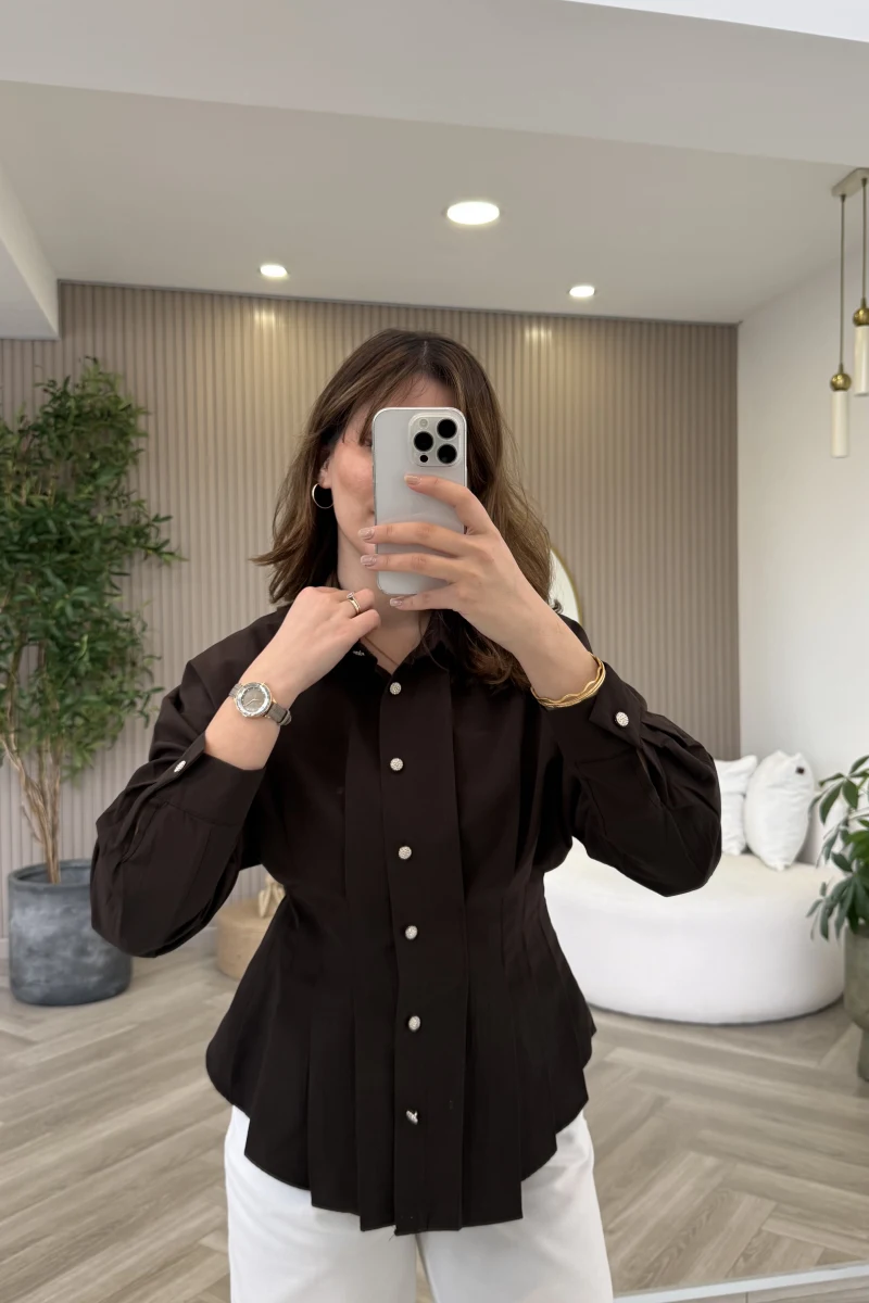 Taş Düğme Detaylı Beli Pileli Gömlek - Acı Kahve - Kod: 2247