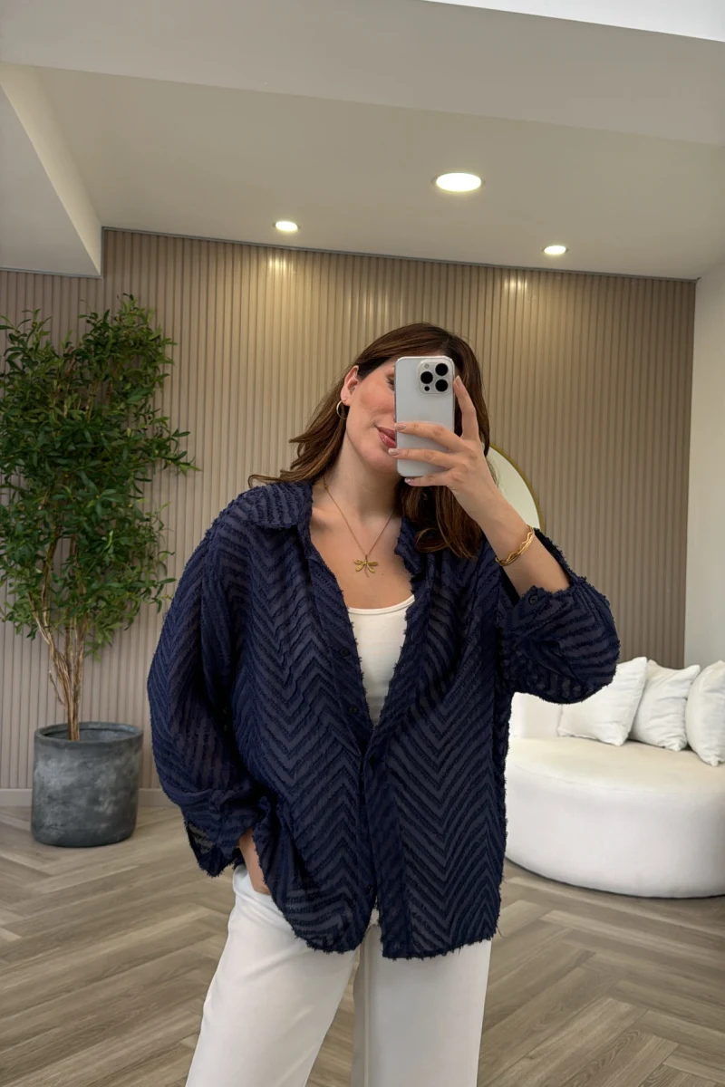 Geraldine Püsküllü İnce Uzun Gömlek - Lacivert - Kod: 2252