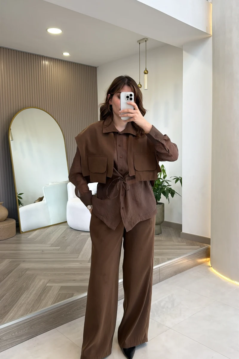 Vatkalı Garnili Bağcıklı Takım - Kahverengi - Kod: 51309