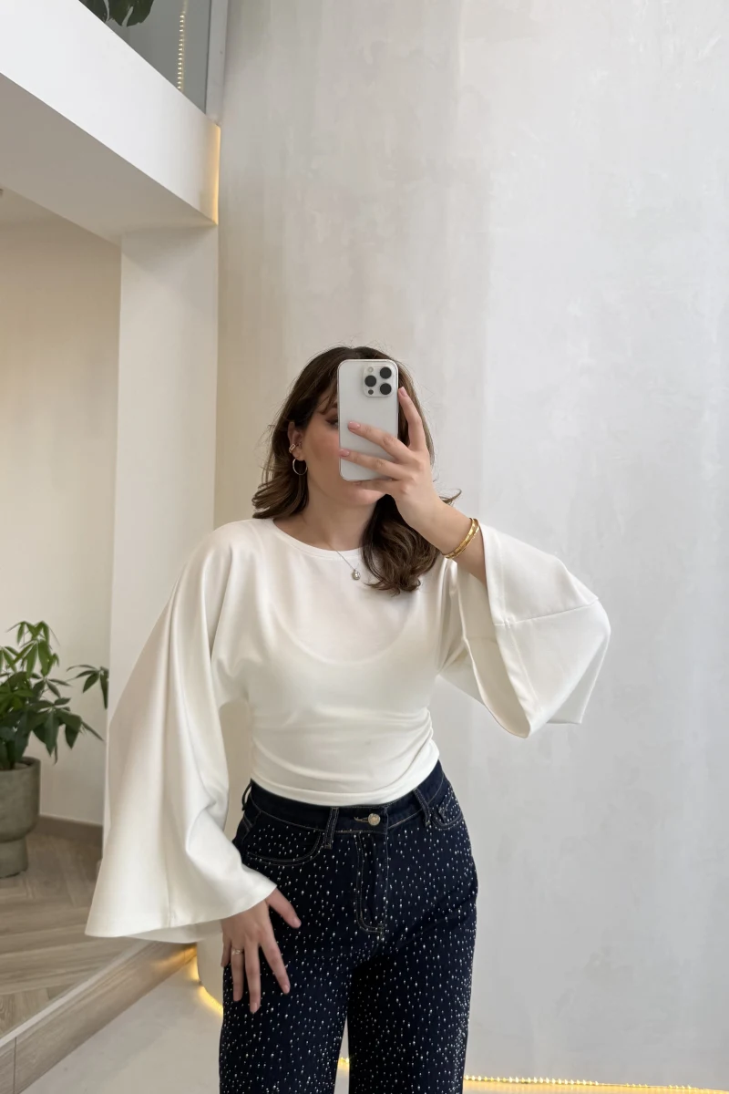 Bol Kol Beli Büzgü Detay Crop Bluz - Ekru - Kod: 1093