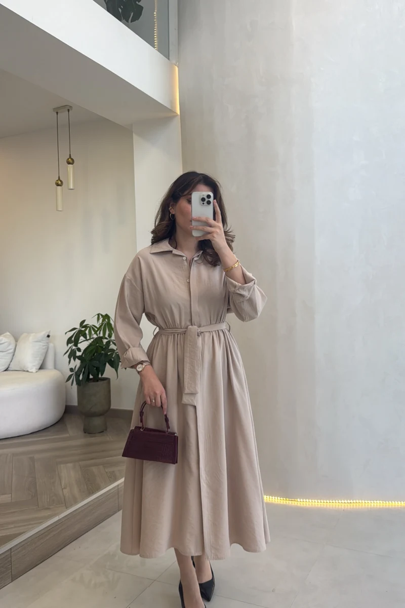 Colosseum Kuşaklı Beli Lastik Detay Düğmeli Elbise - Taş - Kod: 3079