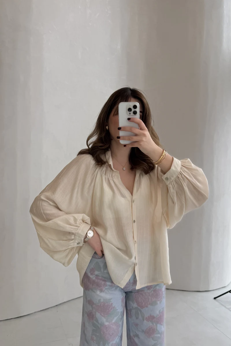 Sweden Yakası Gipeli Balon Kol V Yaka Çizgili Gömlek - Bej - Kod: 580768