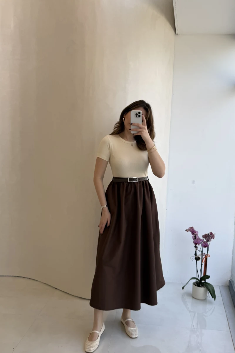 Kısa Kol Beli Lastikli Kemerli Elbise - Kahverengi - Kod: 4113