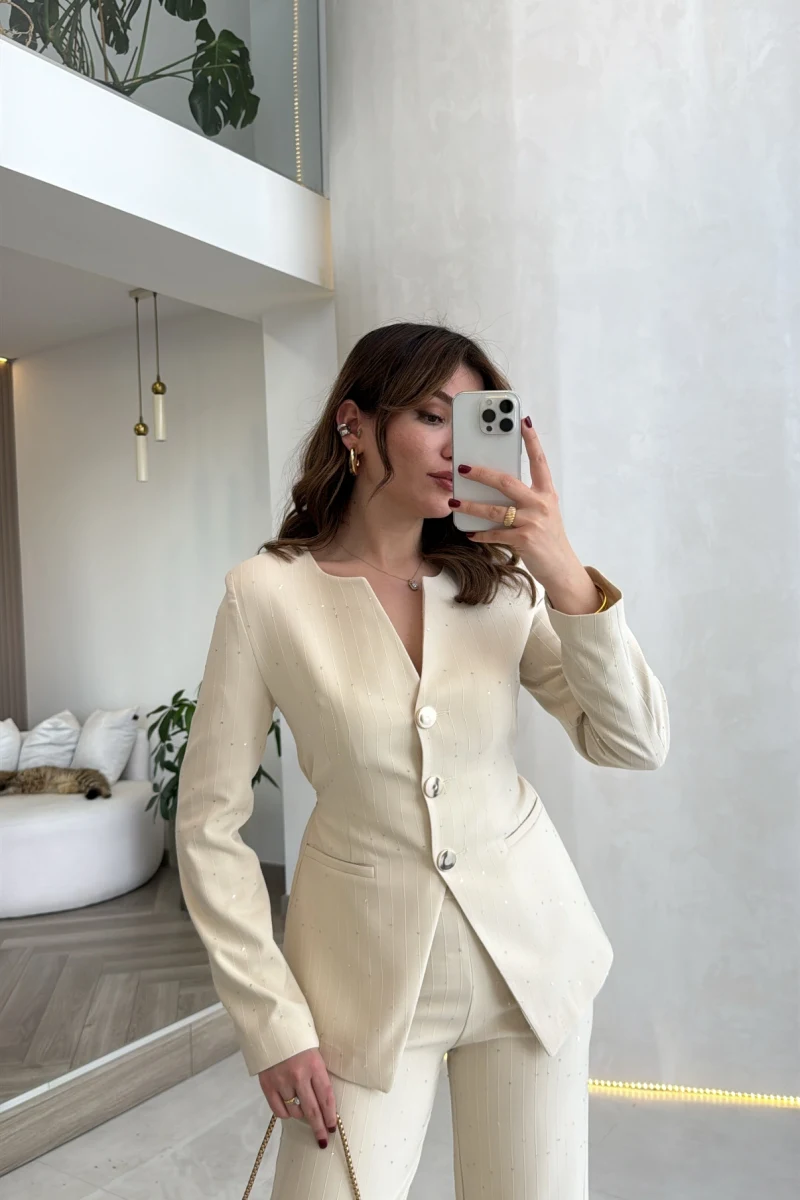 Sim ve Pul Detay Ceket Pantolon Takım - Taş - Kod: 80322