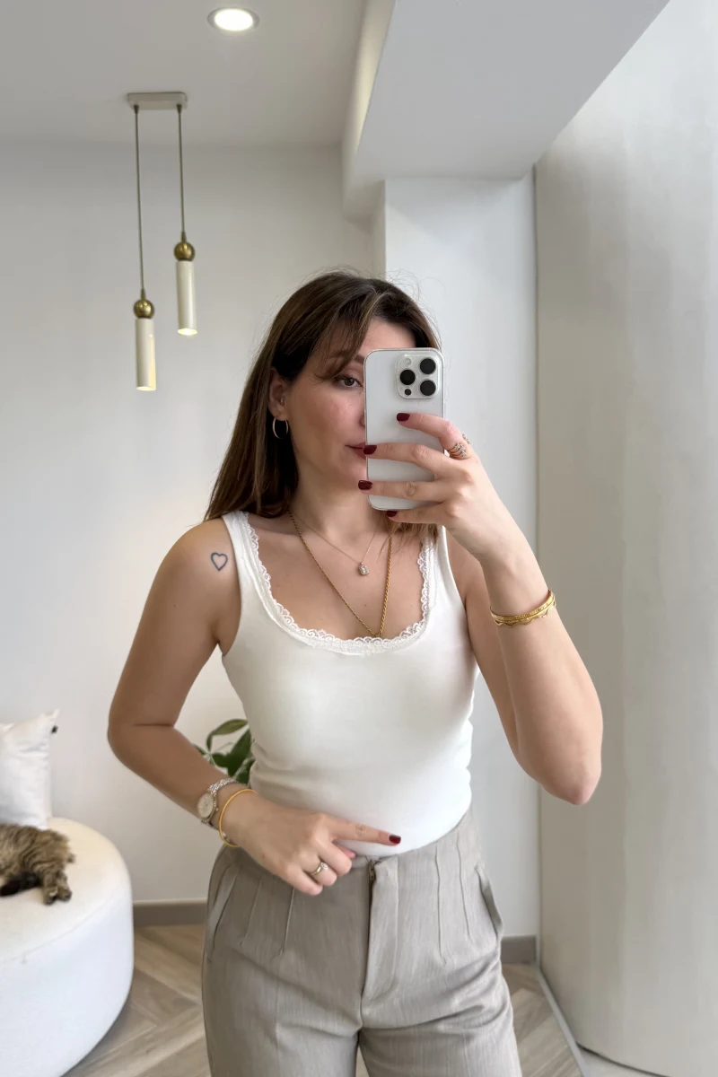 Dantel Detay Kalın Askılı Body - Ekru - Kod: 1053