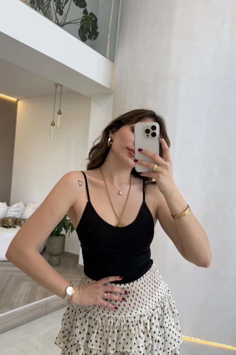 Sırtı Çapraz Lastikli Göğüs Pedli Crop - Siyah - Kod: 9044