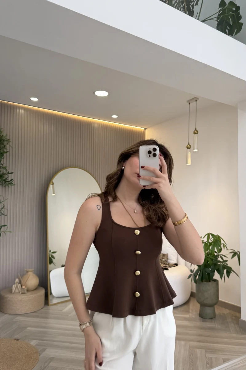 Düğmeli Bel Detaylı Sıfır Kol Bluz - Kahve - Kod: 31979