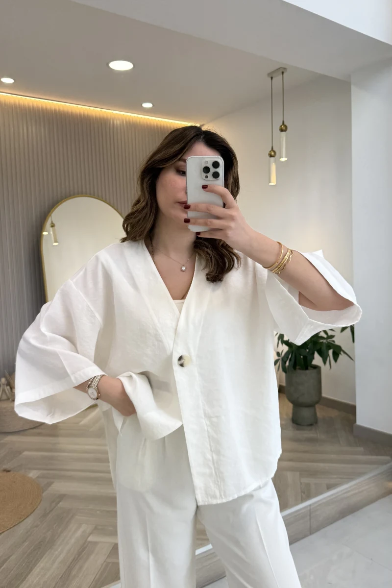 Önü Düğmeli Modal Gömlek - Beyaz - Kod: 4961