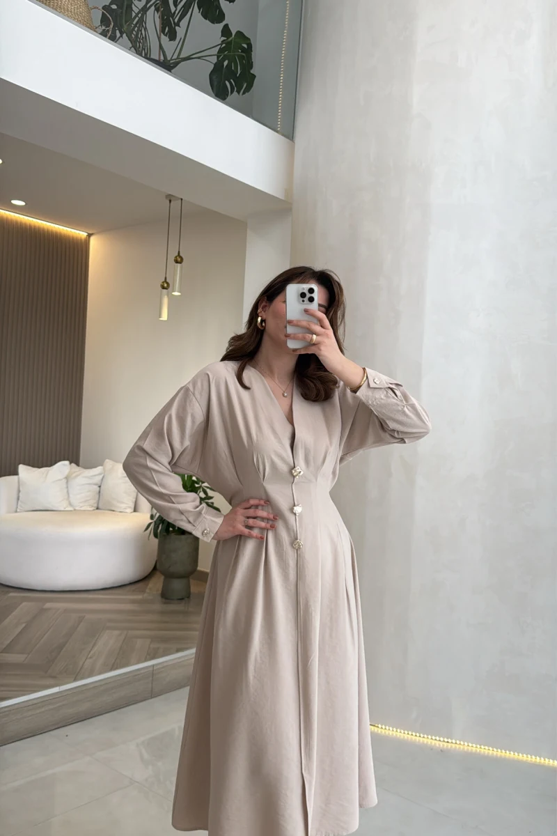 Önü Aksesuaar Detaylı Modal Elbise - Taş - Kod: 3078