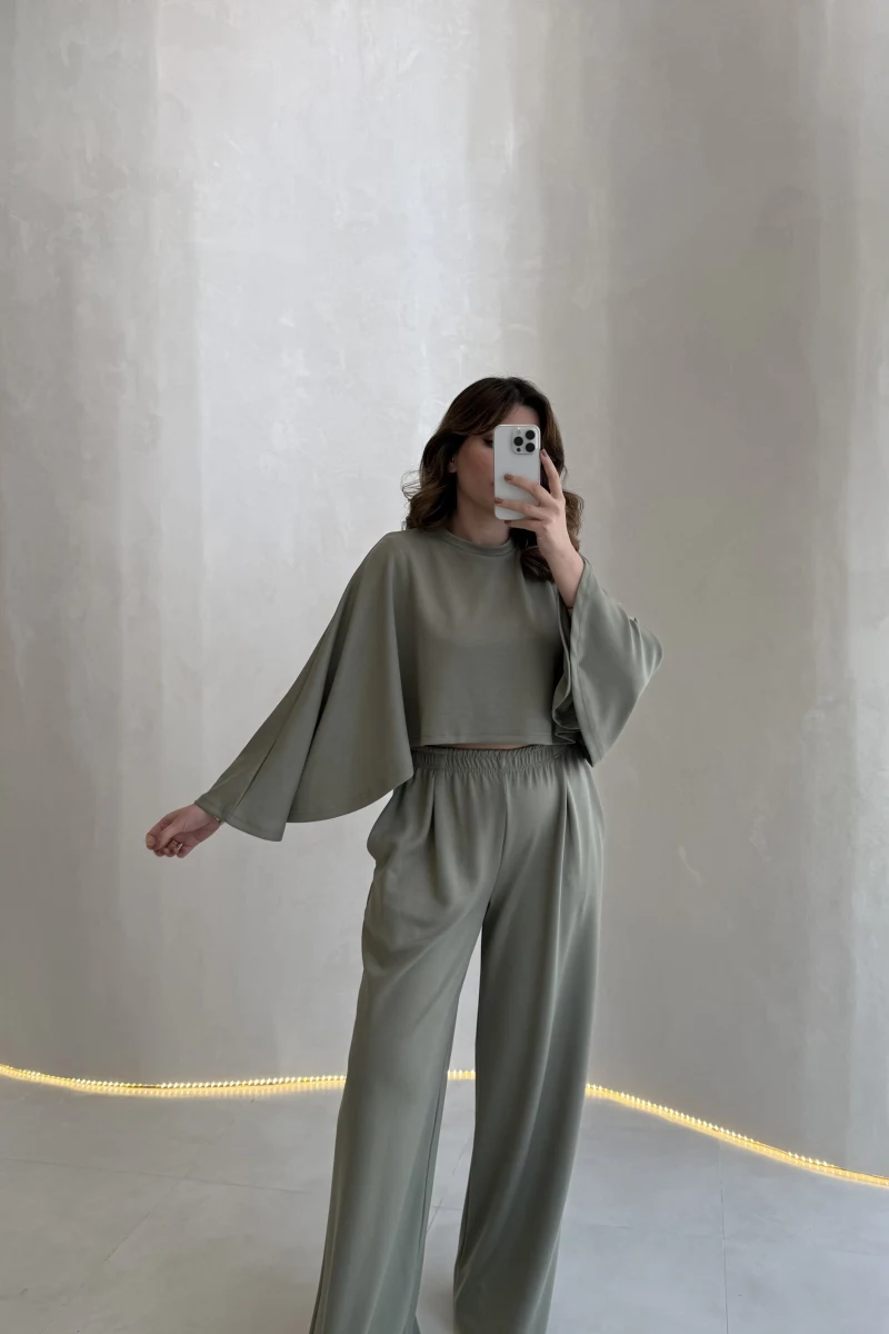 Nahel Panço Takım - Mint - Kod: 4025