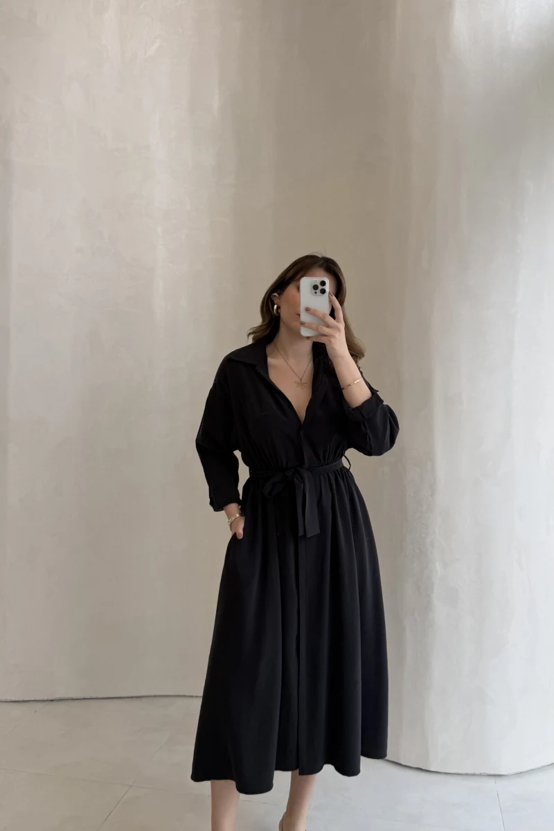 Colosseum Kuşaklı Beli Lastik Detay Düğmeli Elbise - Siyah - Kod: 3079