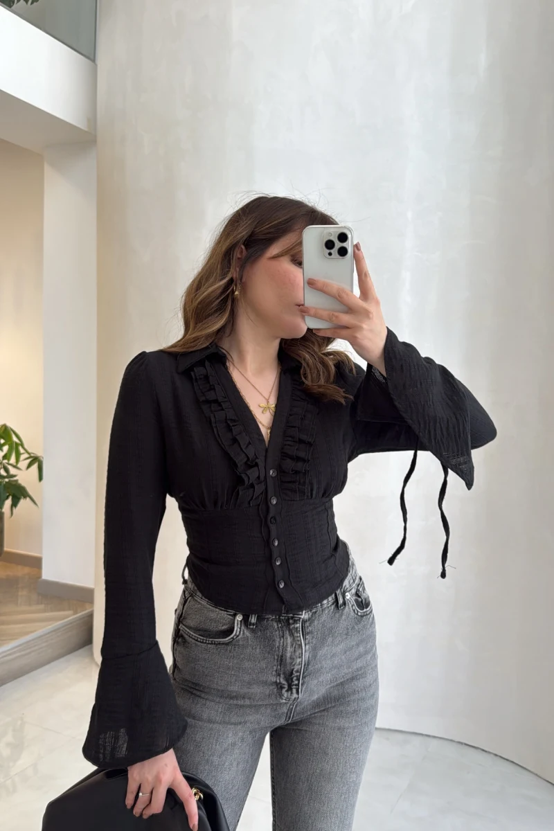 Bele Oturan Fırfırlı Gömlek - Siyah - Kod: 0983