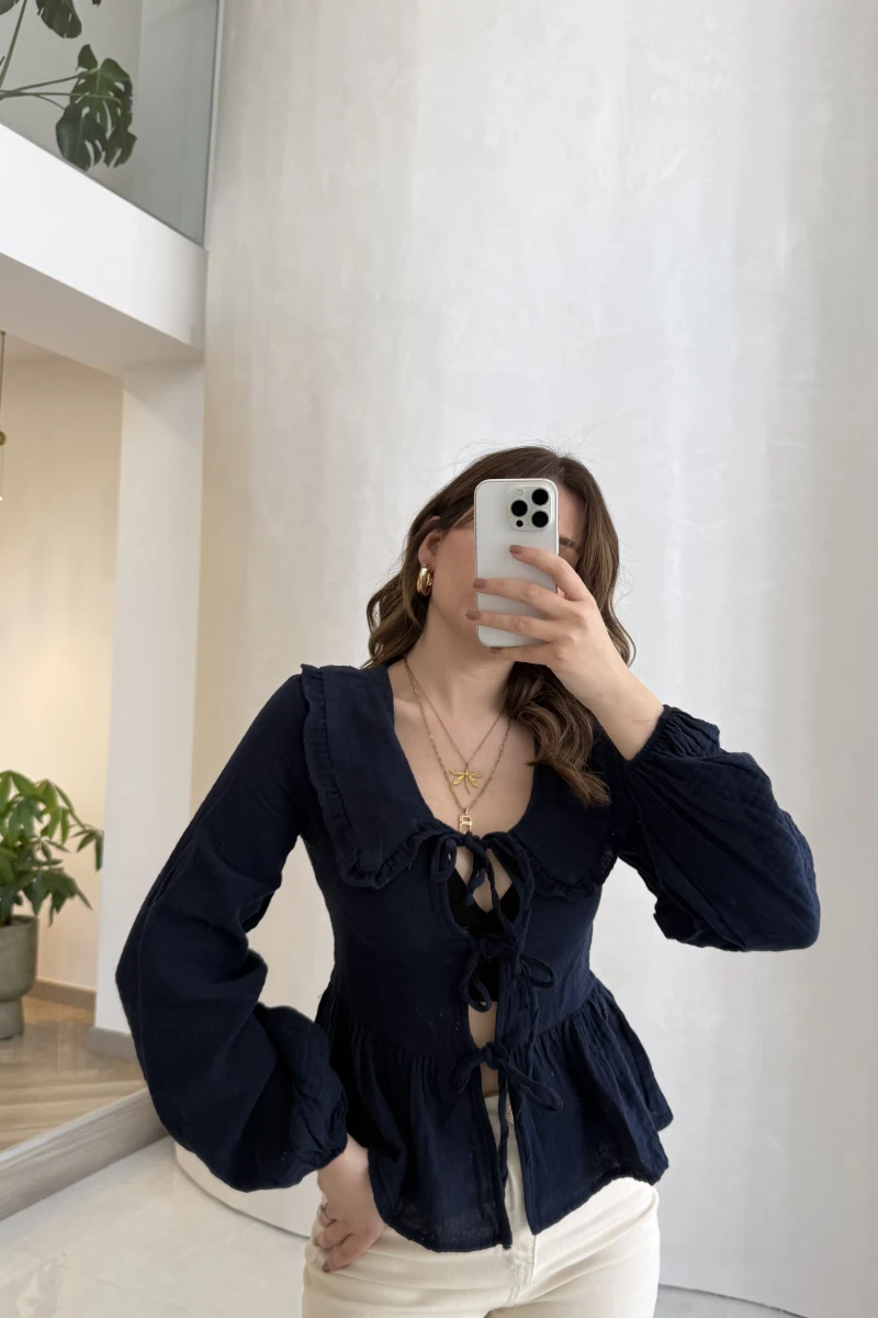 Petra Bebe Yaka Bağlamalı Bluz - Lacivert - Kod: 1051