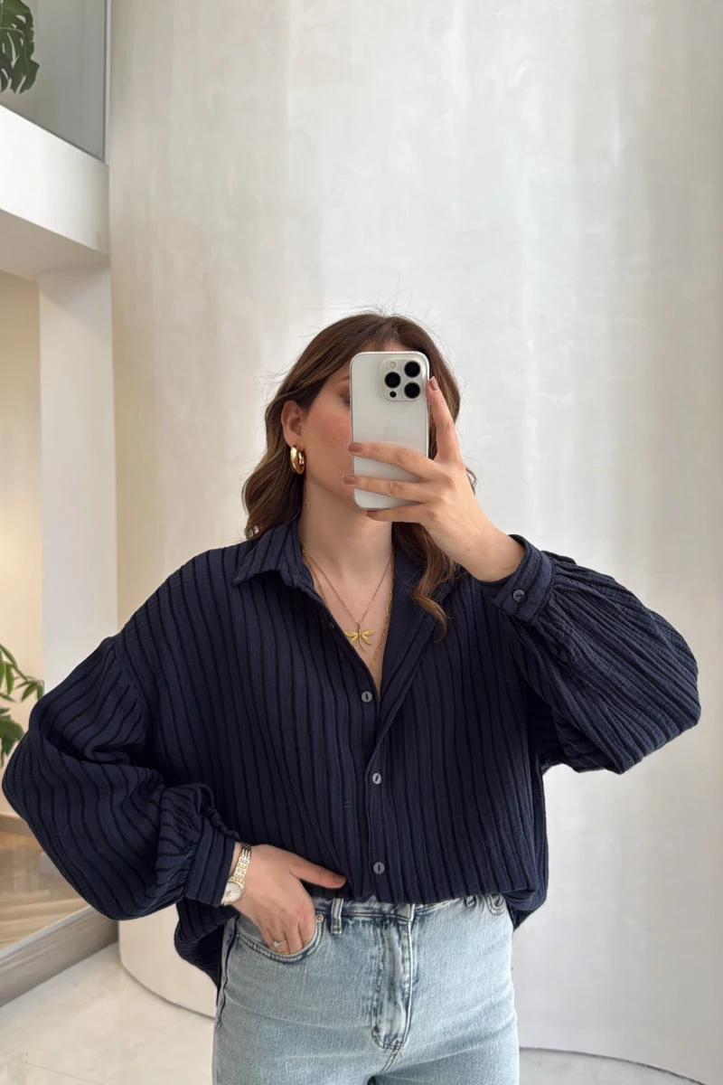 Helen Pamuk Kumaş Uzun Çizgili Gömlek - Lacivert - Kod: 2194