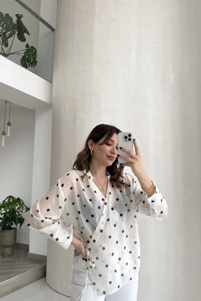 Beli Biyeli Puantiye Desen Gömlek Bluz - Ekru - Kod: 580938