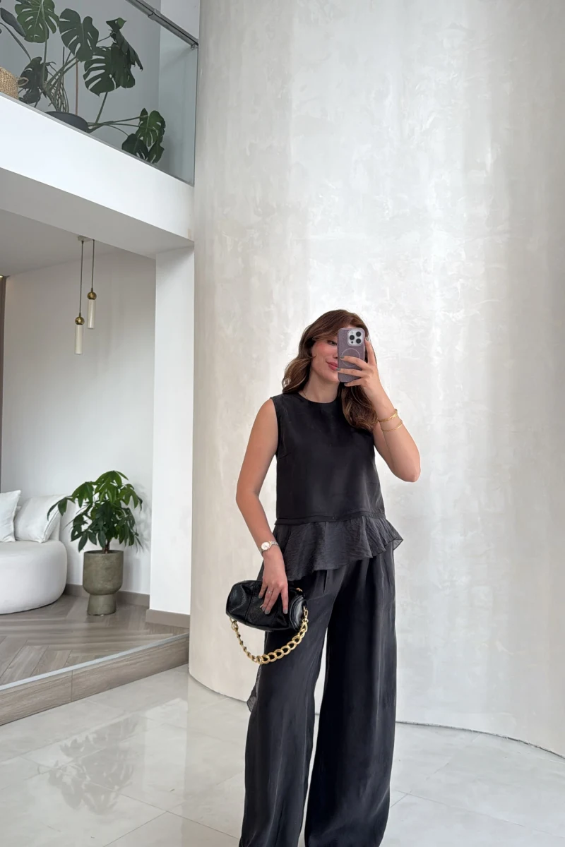 Garnili Sıfır Kol Bluz Pantolon Takım - Siyah - Kod: 51391