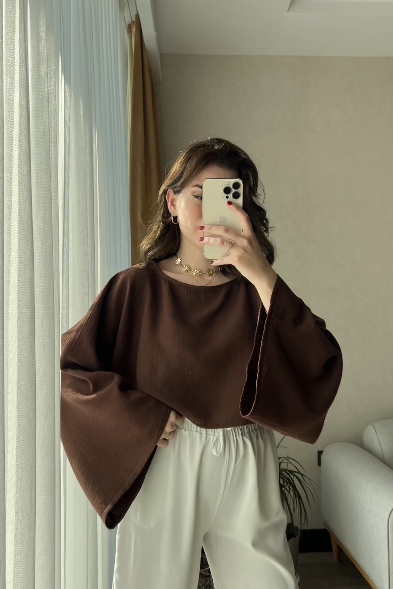 Adrian Yarasa Kol Bluz