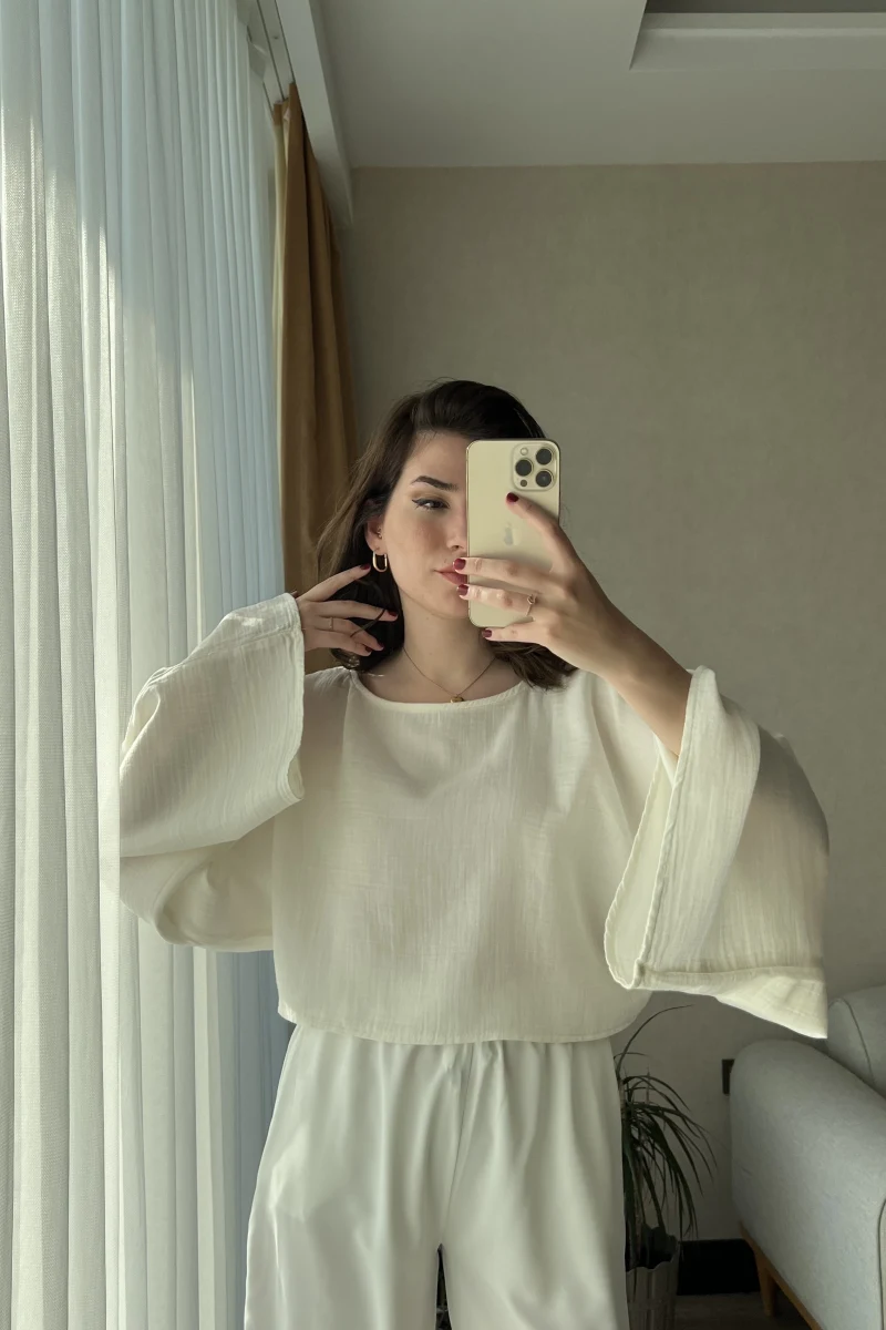 Adrian Yarasa Kol Bluz