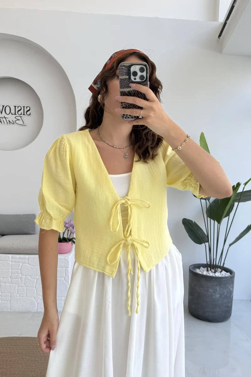 1017 - Arin Kolu Lastik Detay Bluz - Sarı