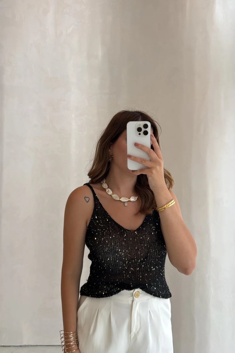 Askılı Pullu Bluz - Siyah - Kod: 2778
