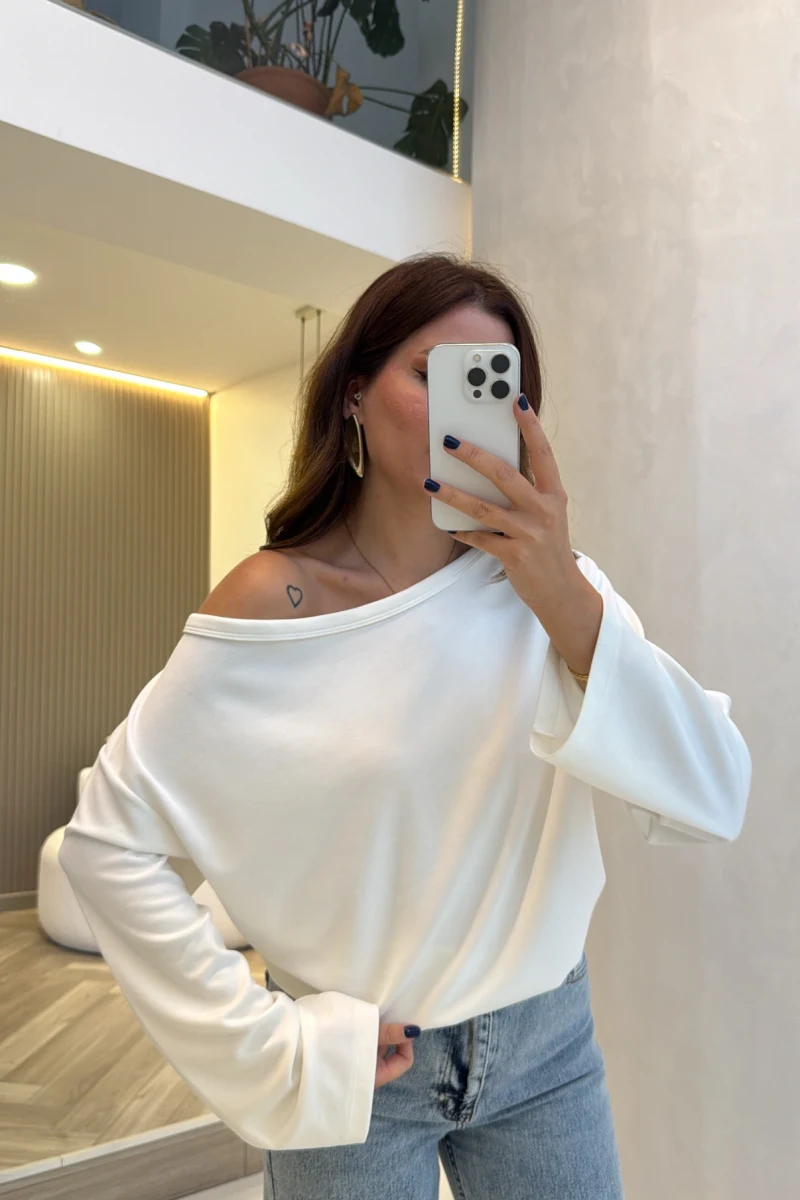 Athena Düz Model Kayık Yaka Bluz - Ekru - Kod: 1635