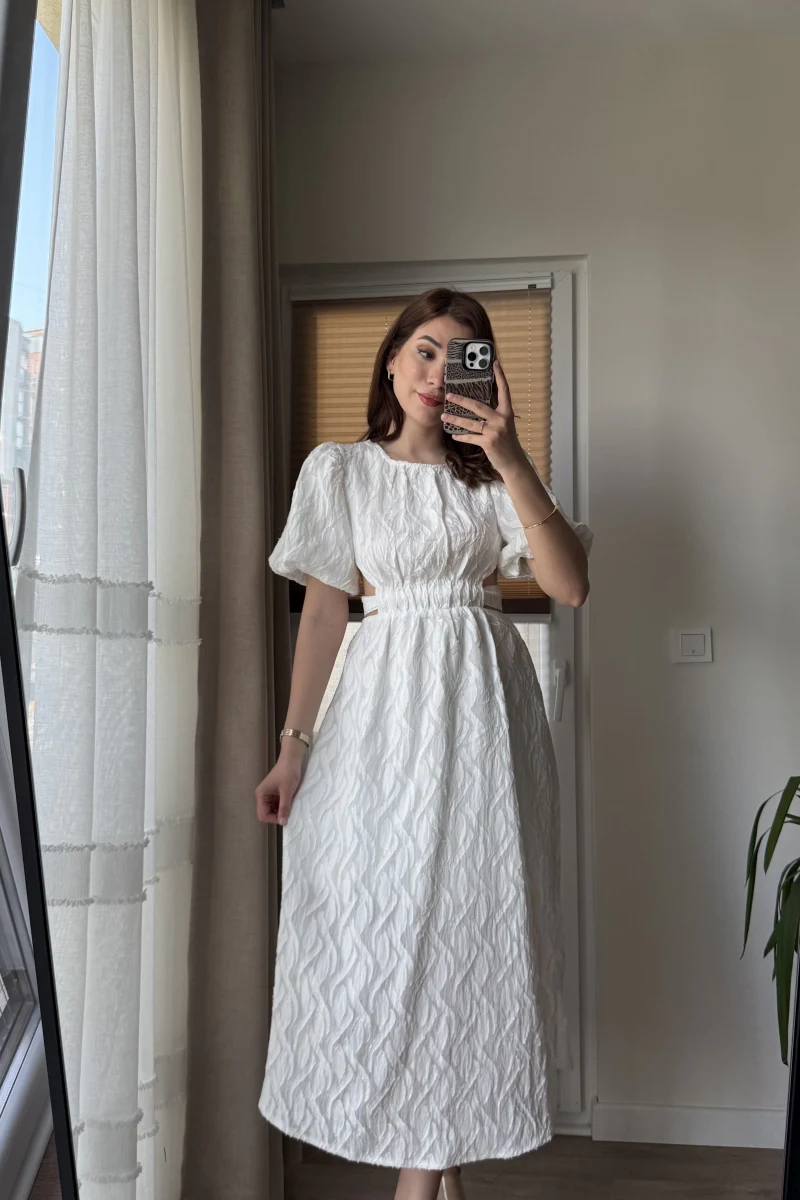 Balon Kol Kuşaklı Beyaz Elbise - 7976