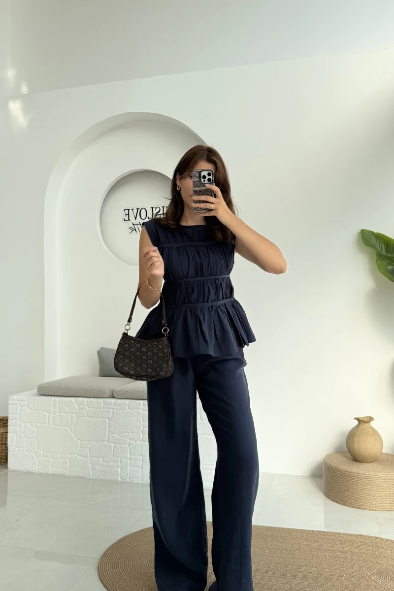 Begonia Gipeli Kat Detay Takım - Lacivert