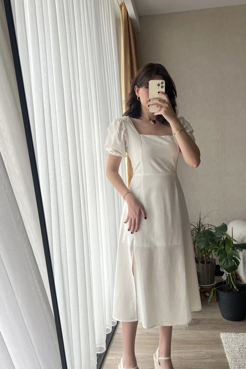Betty Beyaz Sırtı Çapraz Keten Elbise