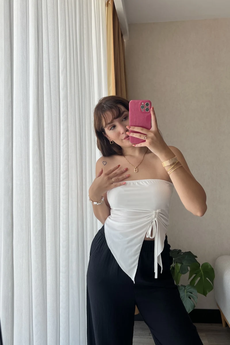 Beyaz Straplez Büzgülü Üst