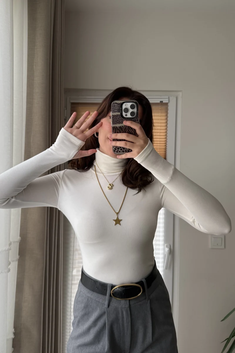 Boğazlı Oys Parmak Geçmeli Kırk Beyaz