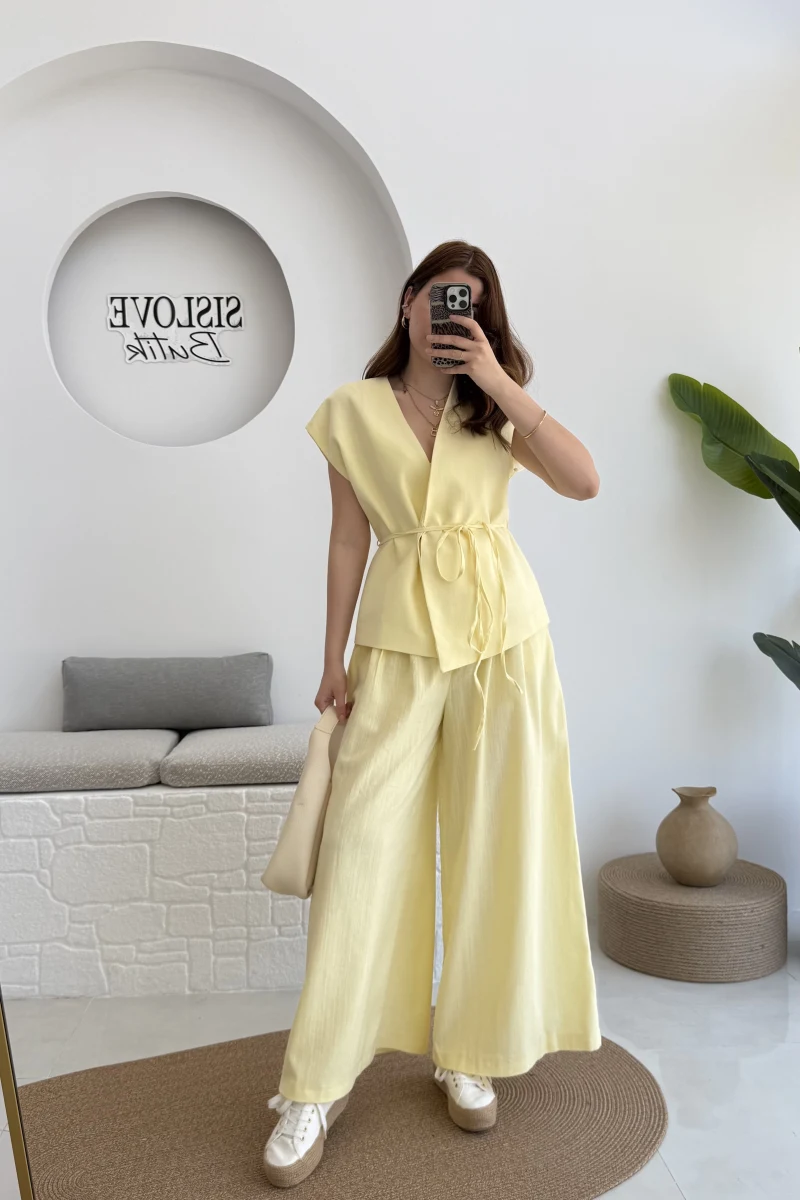 Bol Paça Pantolon Yelek Takım - Sarı