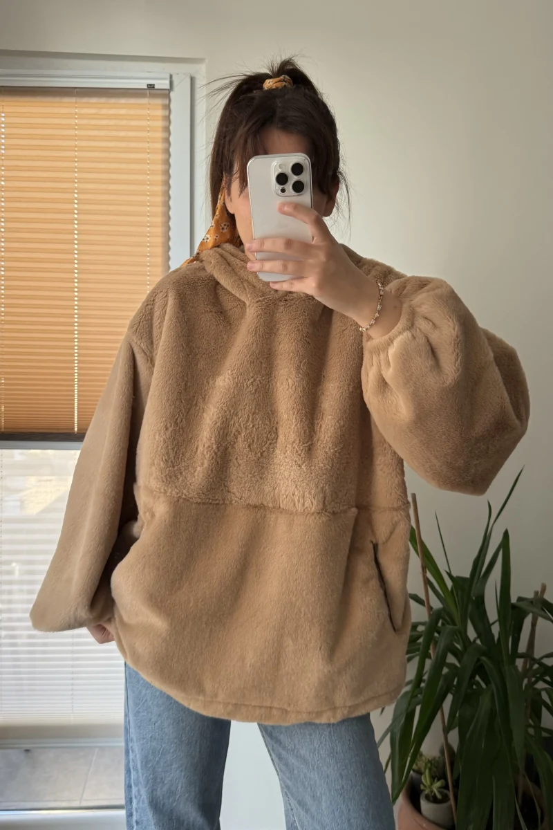 Cepli Peluş Uzun Kapüşonlu Sweatshirt Camel
