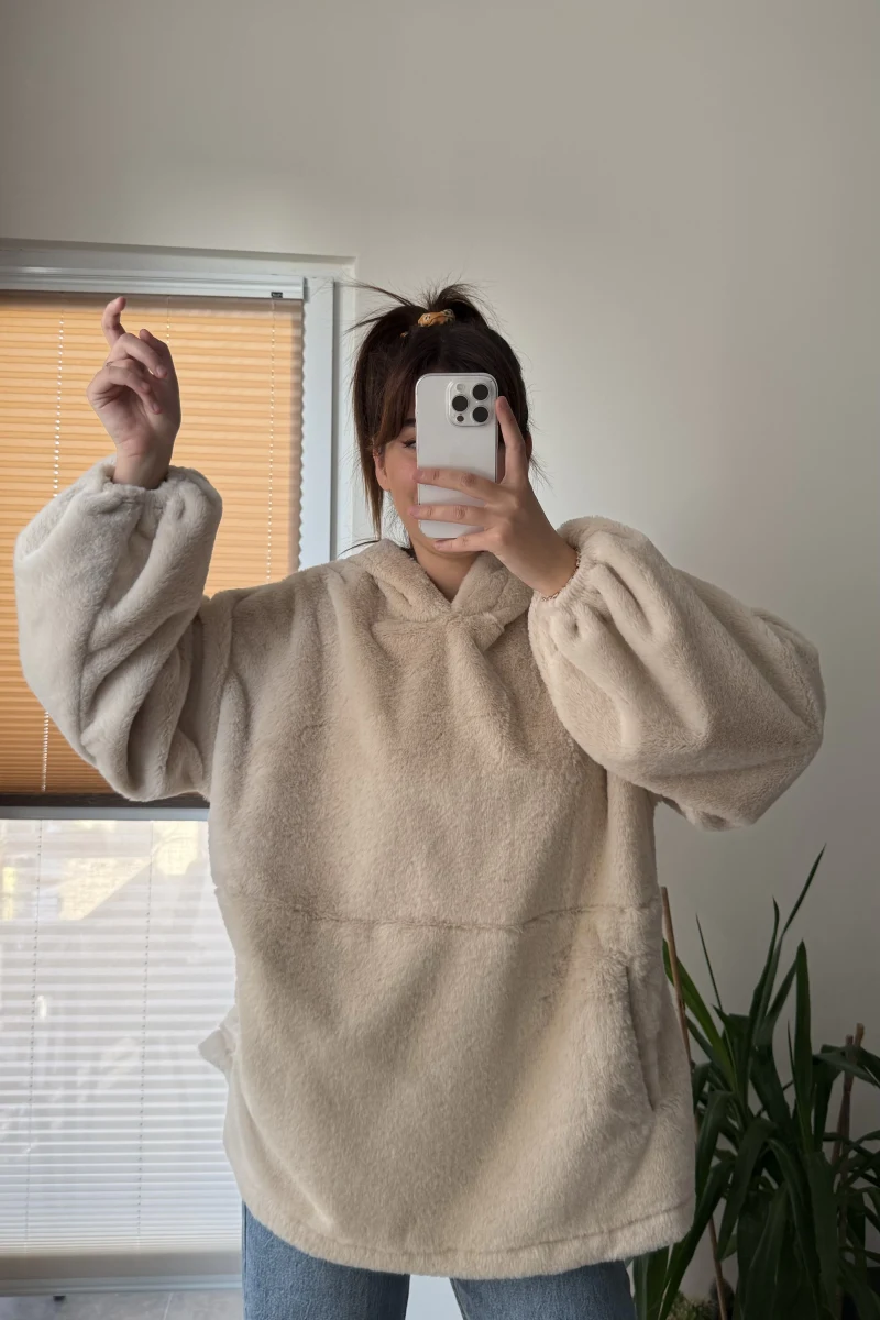Cepli Peluş Uzun Kapüşonlu Sweatshirt Krem