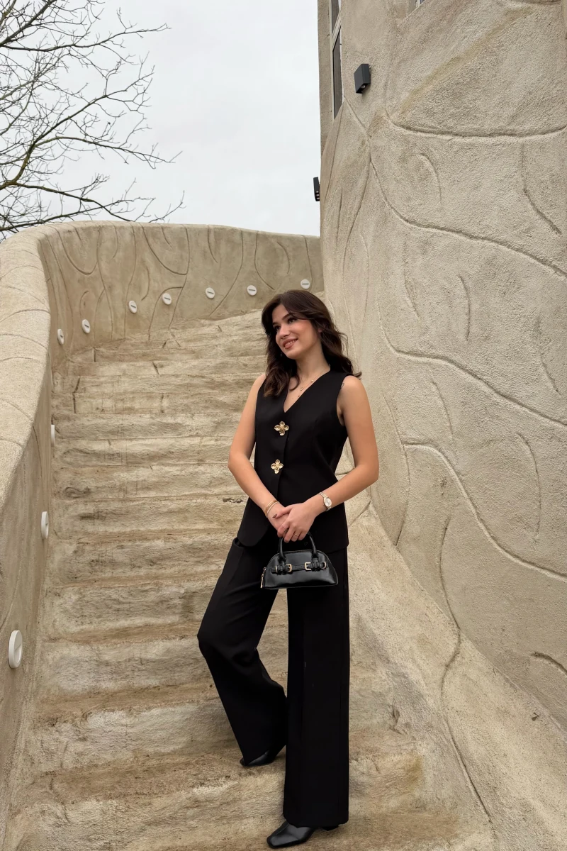 Çiçek Düğmeli Yelek Takım - Siyah - Kod: 8888