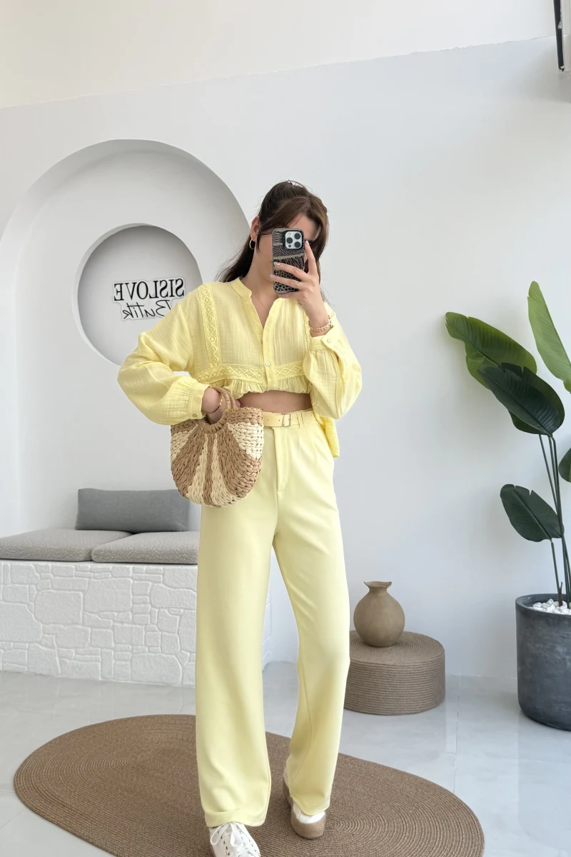 Çift Pile Detay Kemerli Örme Pantolon - Sarı