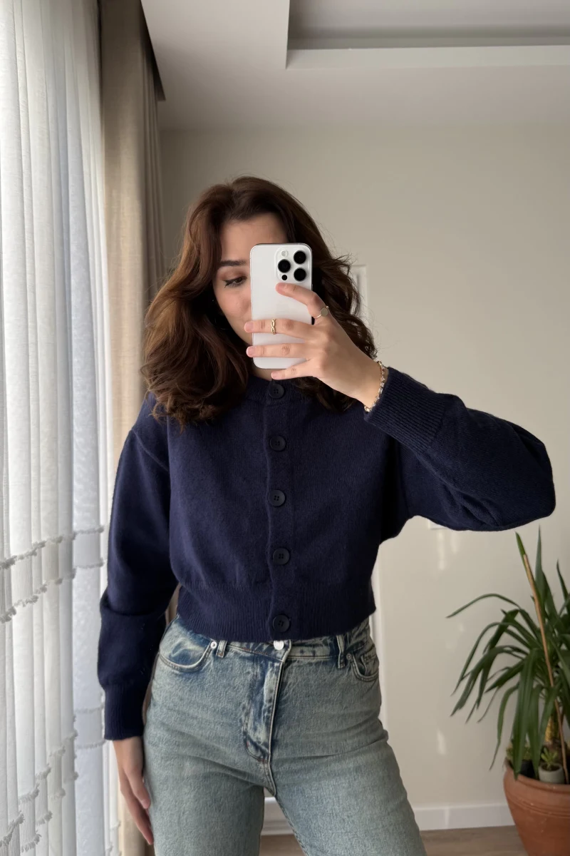 Crop Düğmeli Yumoş Hırka Lacivert