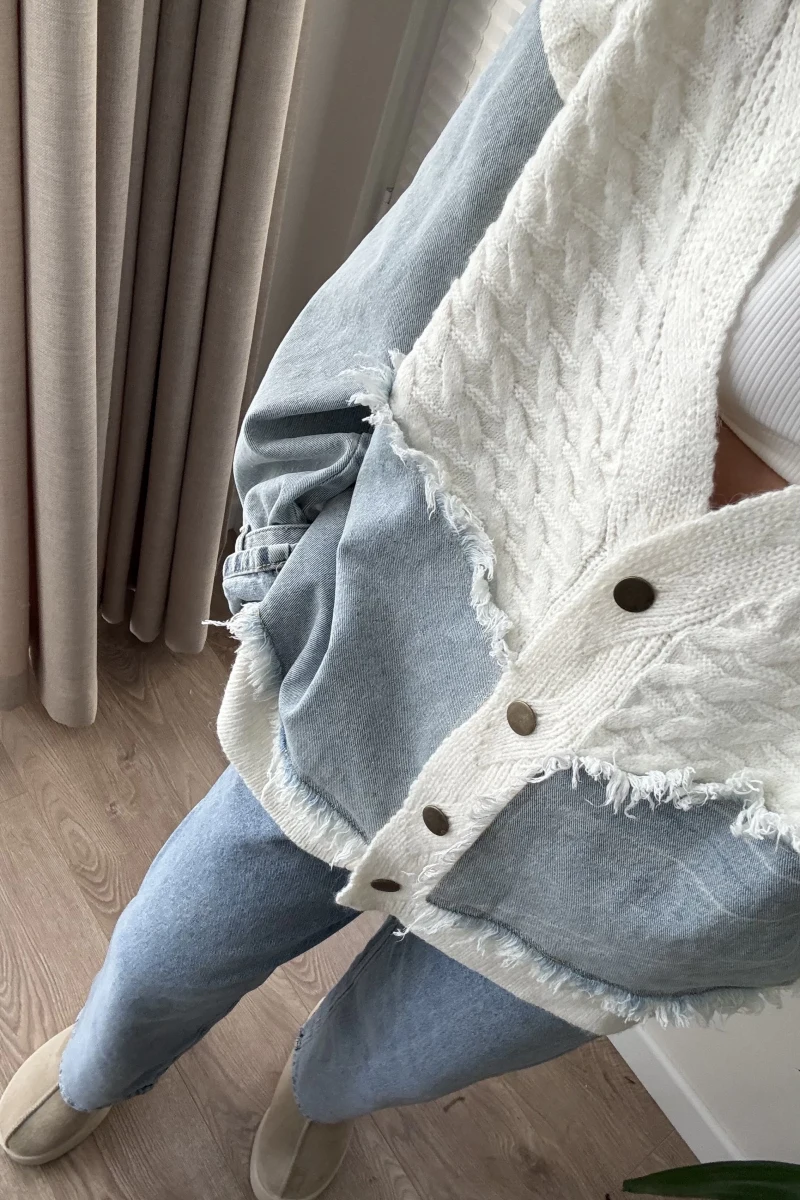 Denim Detay Kırık Beyaz Hırka