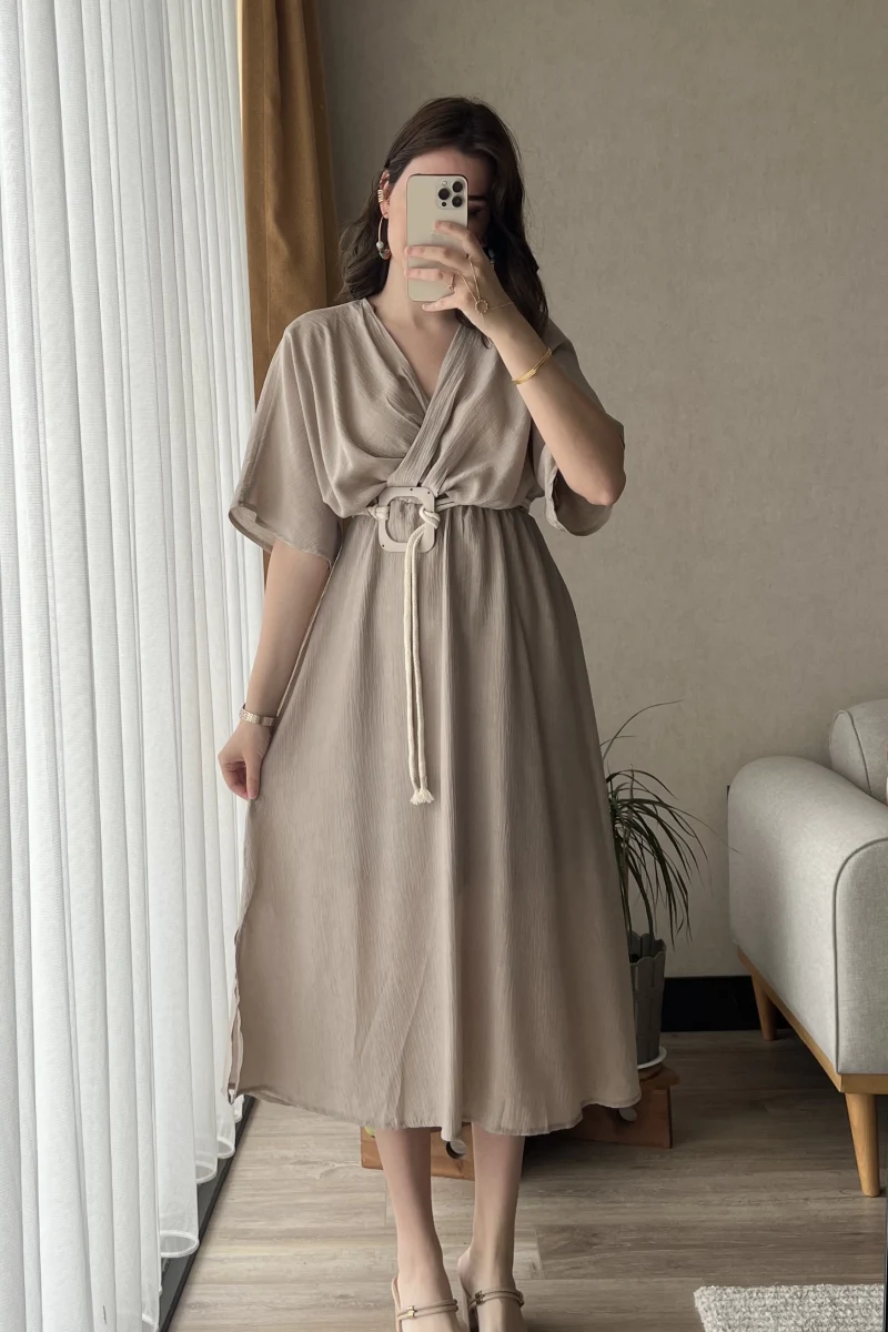 Diana V Yaka Kemerli Vizon Elbise