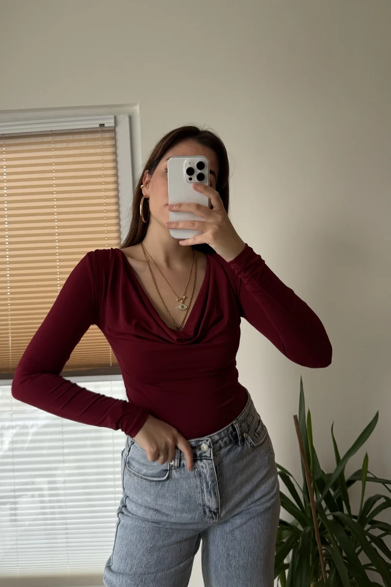 Dökümlü Yaka Bordo Bluz