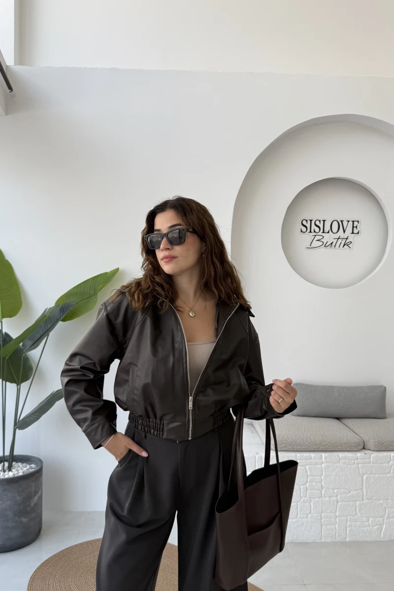 Dolly Beli Lastikli Kısa Deri Ceket - Kahve