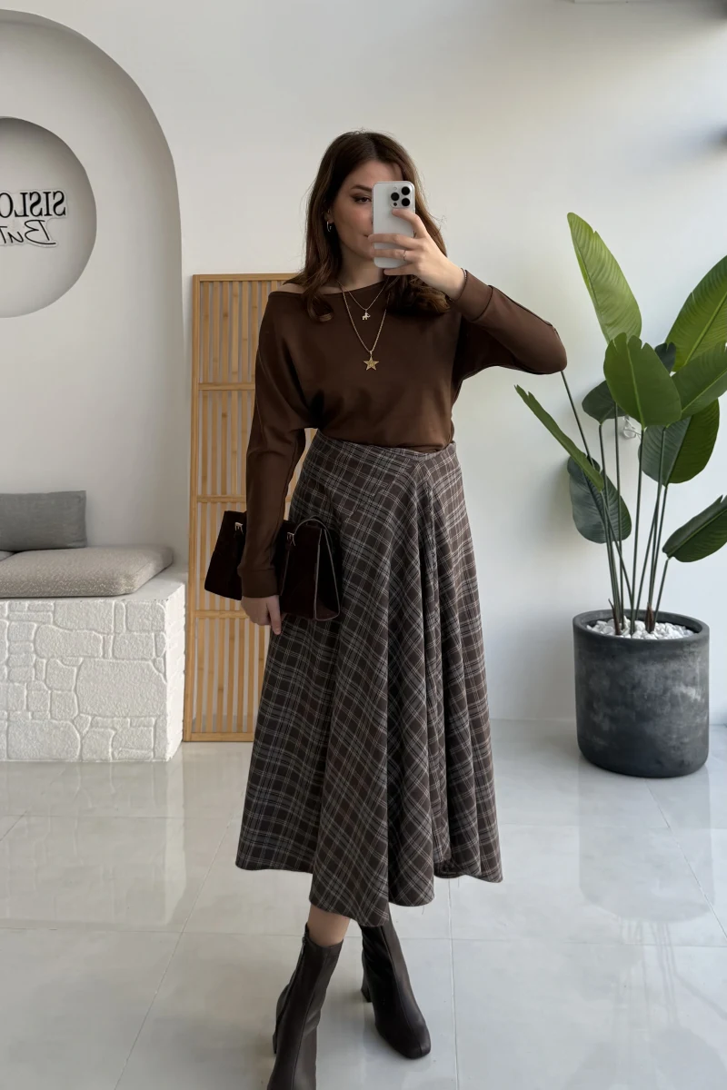 Eliza Asimetrik Kesim Ekose Desenli Etek - Kahverengi