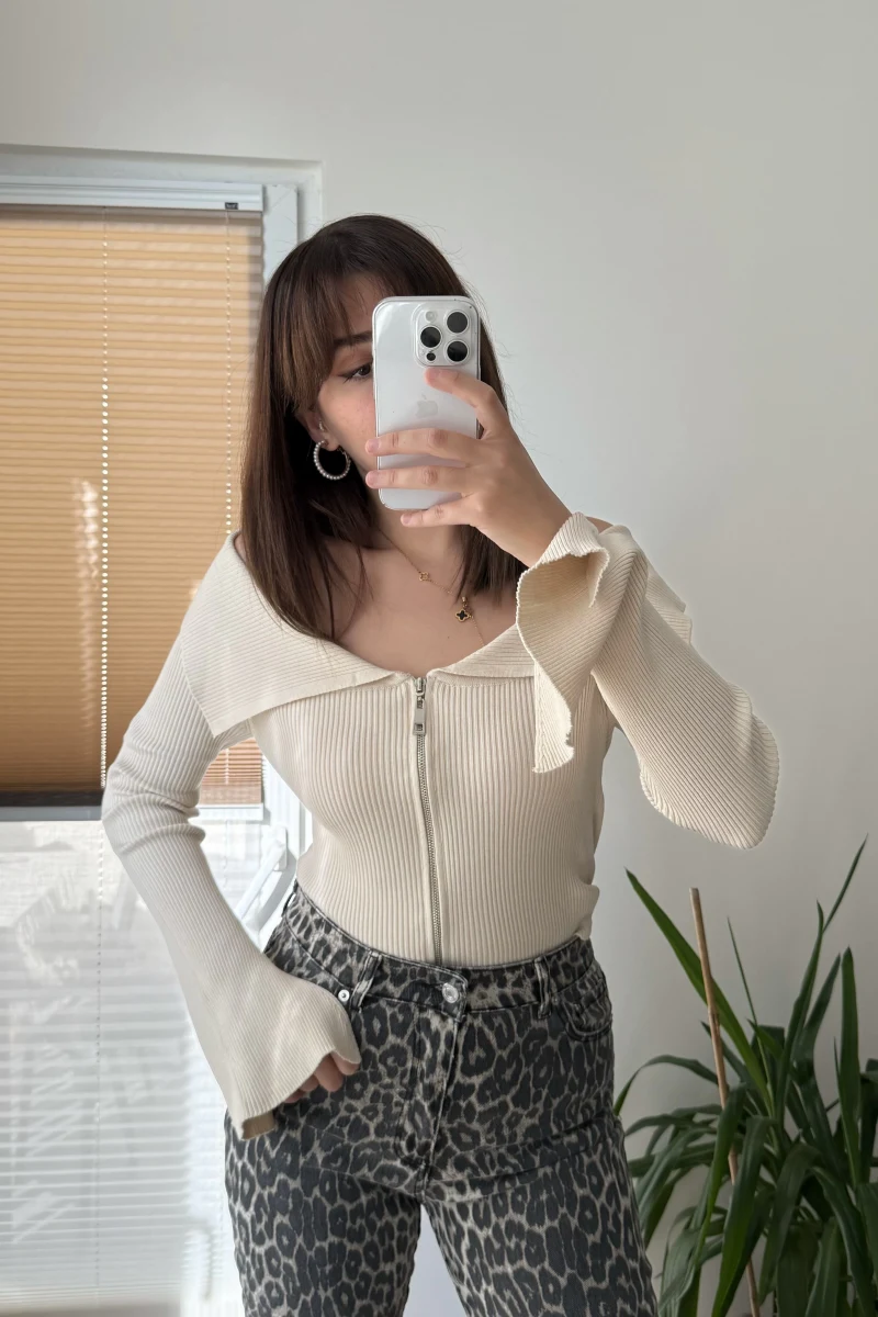 Fermuarlı Madonno Yaka Hırka - Kazak Krem