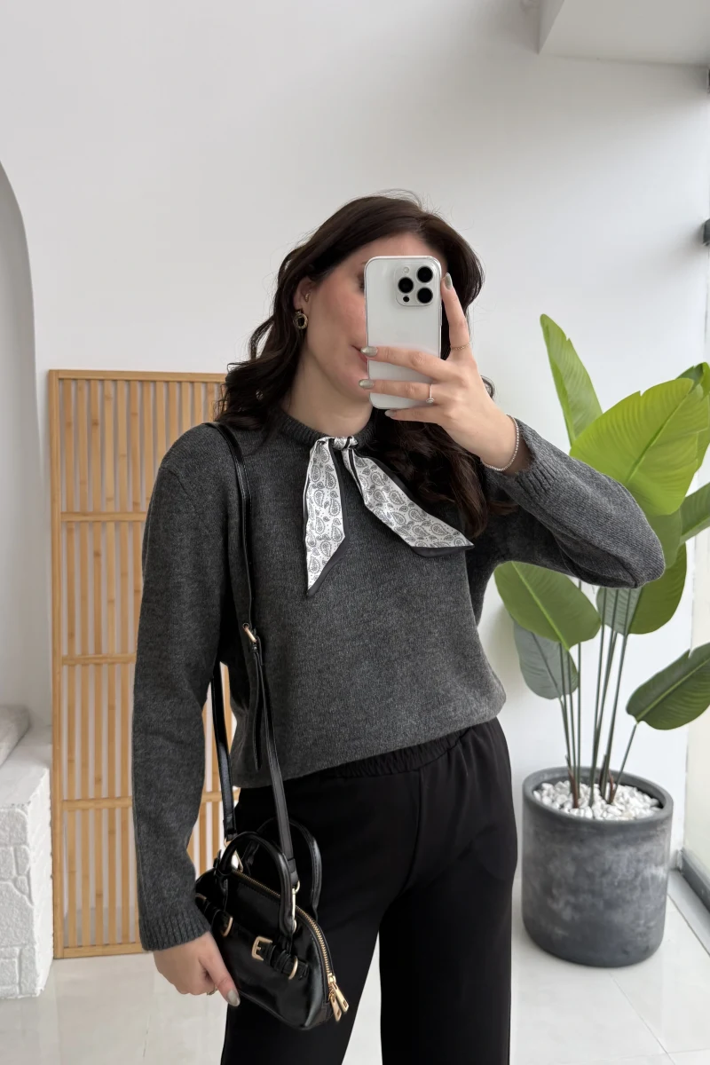 Fular Bağlamalı Uzun Kol Kazak - Antrasit